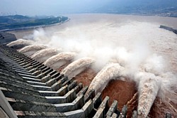 Drei-Schluchten-Staudamm Flut 2010