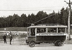 Oberleitungs-Bus in Blankenese