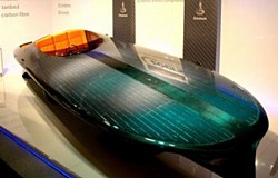 Solar-Rennboot Czeers Mk1