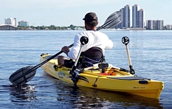 Hochgeklappter Doppelmotor