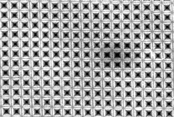 Umgekehrte Nanopyramiden des MIT