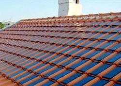 Solardachschindeln von Bluenergy