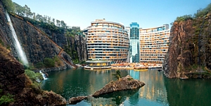 Intercontinental Shanghai Wonderland