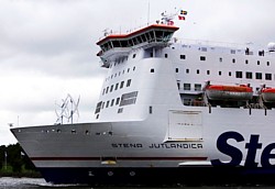 Windrotoren auf der Stena Jutlandica